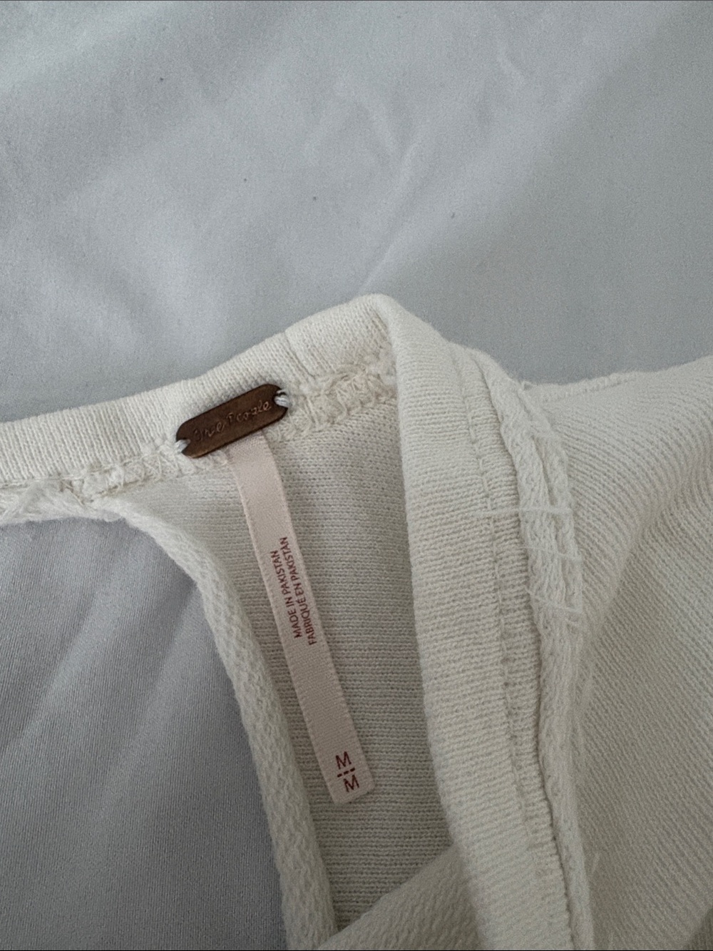 Free People Cropped Long Sleeve Top - Ivory Hoodie oversized M